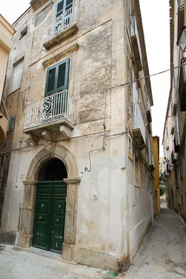Isola Bella Sea-View Apartment Tropea Extérieur photo